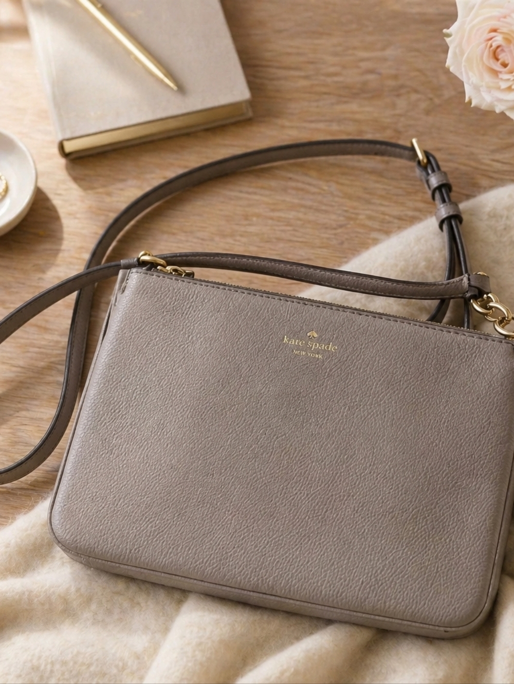 kate spade New York Taupe Pebbled Leather Crossbody Bag EUC